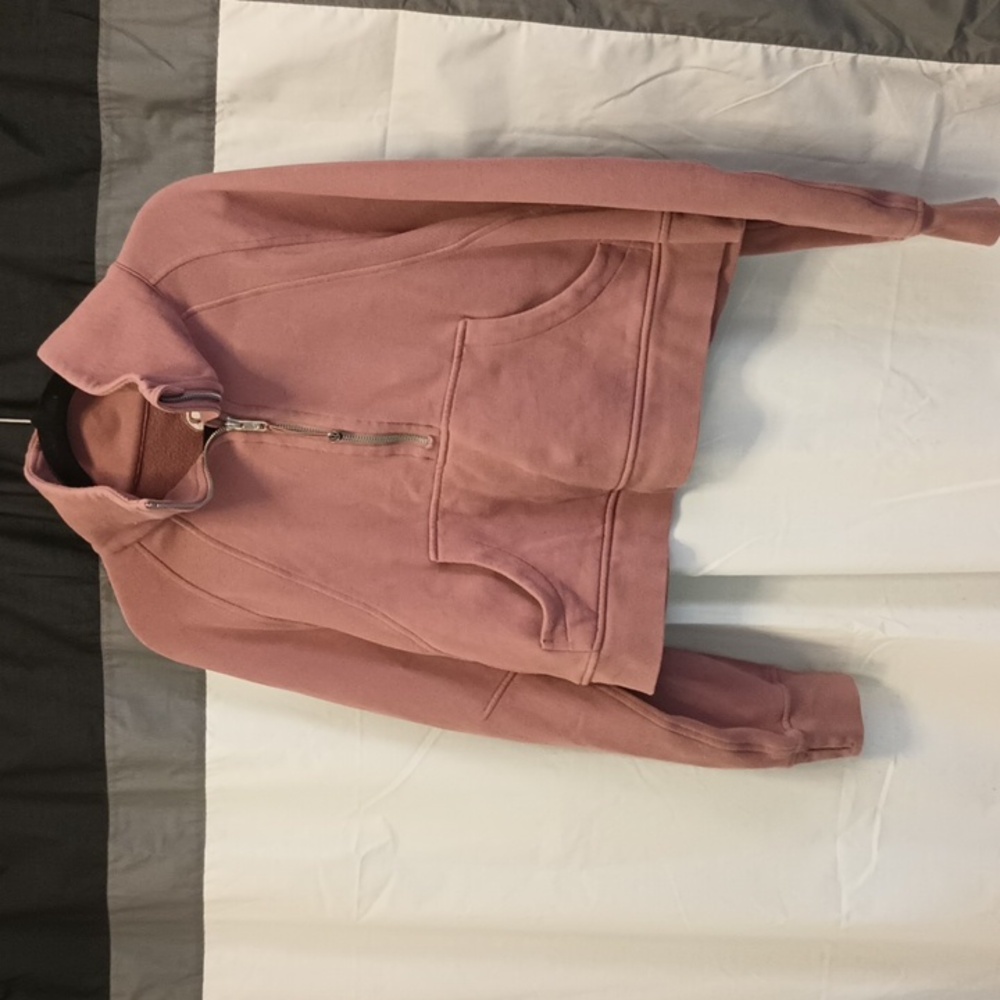 Lululemon scuba funnel neck half zip